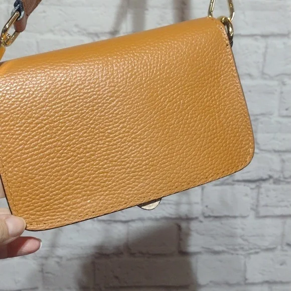 Vera Pelle Leather Crossbody Bag - Picture 6 of 16